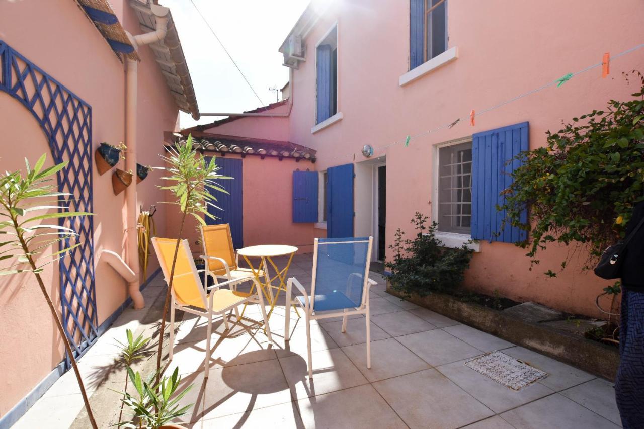 Moulin Rose, Parking - Jardin Apartment อาร์ลส์ ภายนอก รูปภาพ